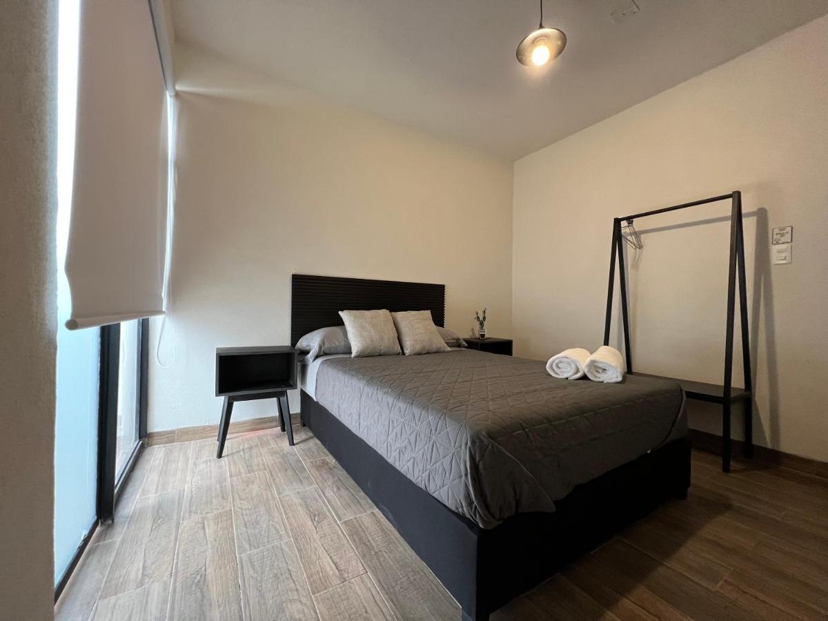 Hotel Tia Flora León Buitenkant foto